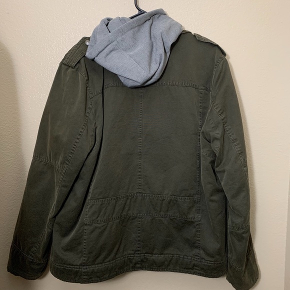 Levi's Men's  Hooded Military Jacket Med - Picture 2 of 5
